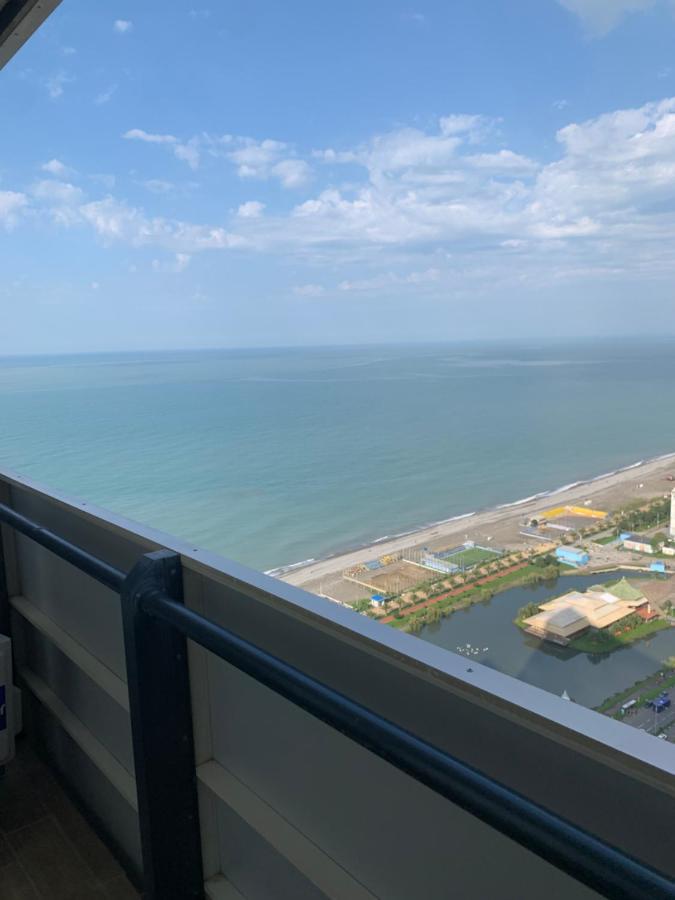 Panorama Aparthotel Orbi City Батуми Экстерьер фото
