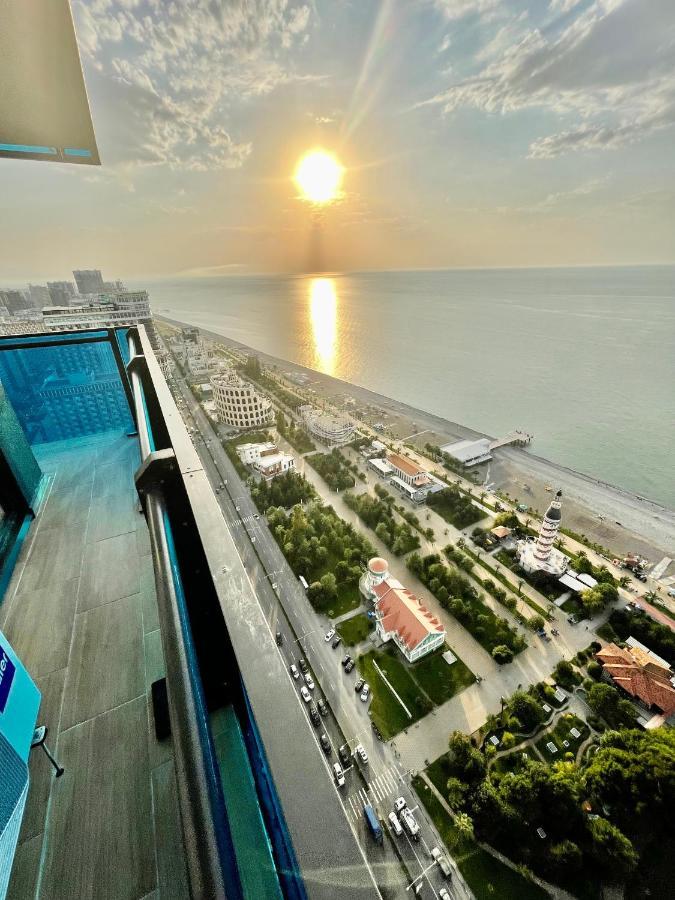 Panorama Aparthotel Orbi City Батуми Экстерьер фото
