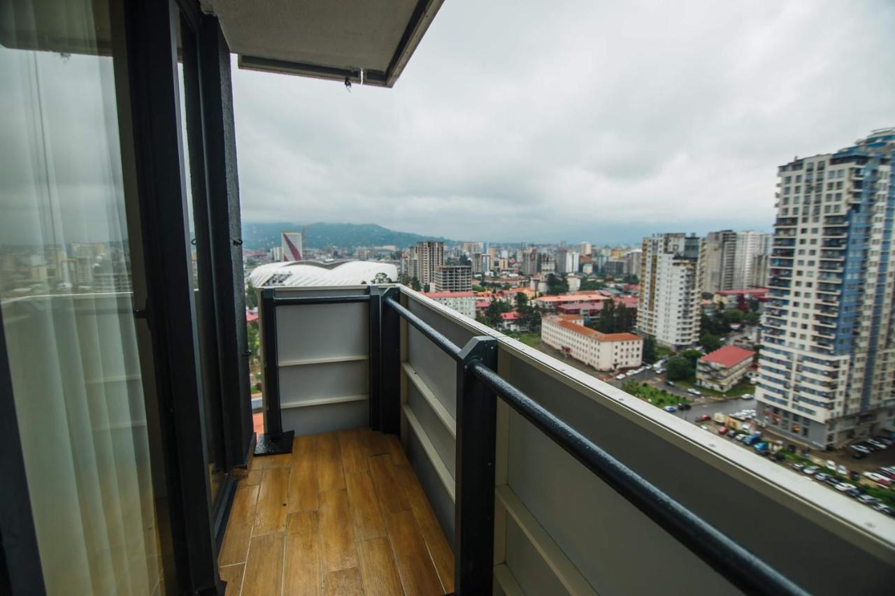 Panorama Aparthotel Orbi City Батуми Экстерьер фото