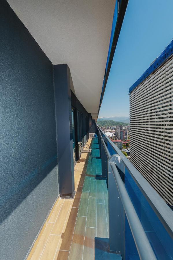 Panorama Aparthotel Orbi City Батуми Экстерьер фото