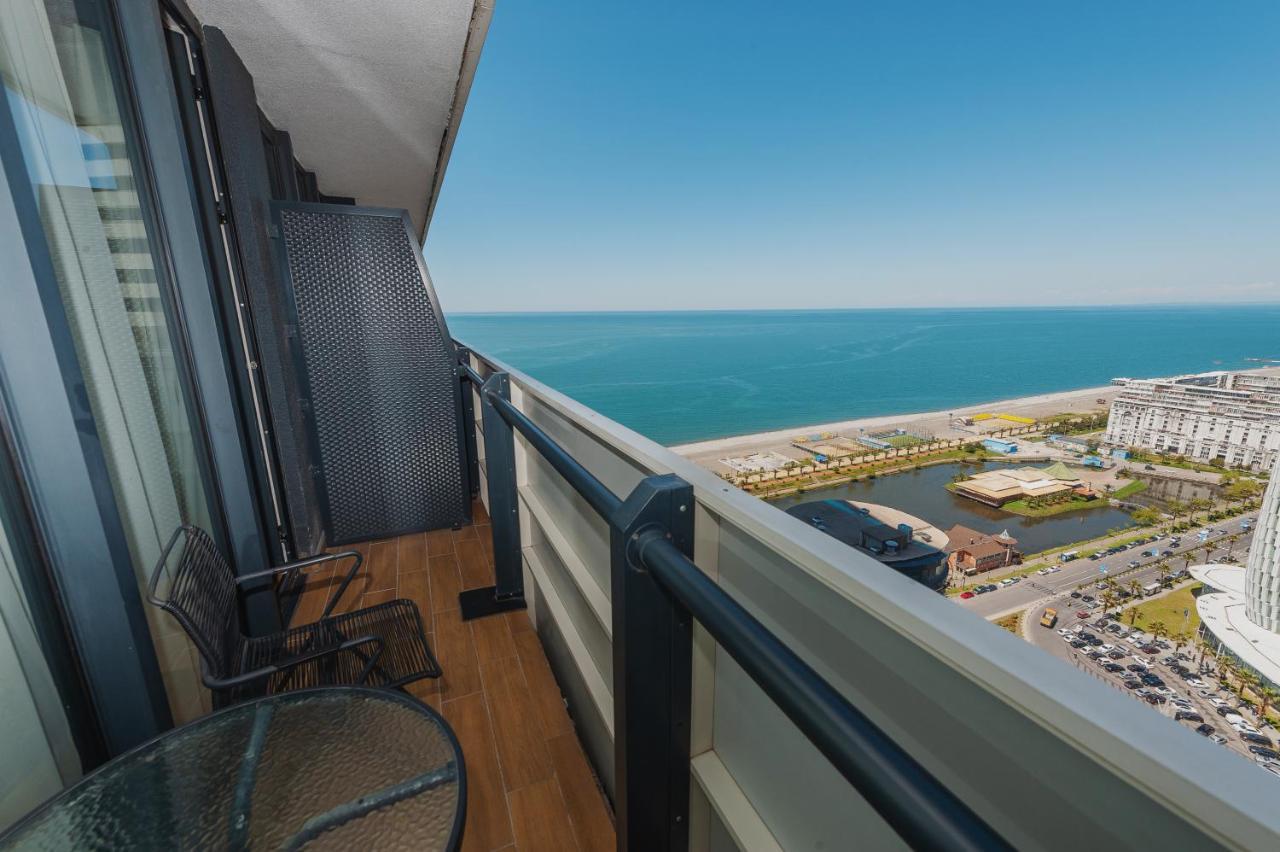 Panorama Aparthotel Orbi City Батуми Экстерьер фото
