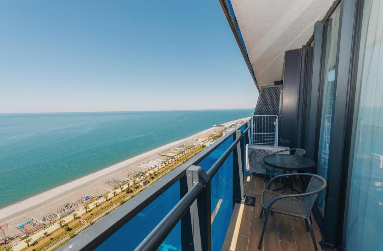 Panorama Aparthotel Orbi City Батуми Экстерьер фото